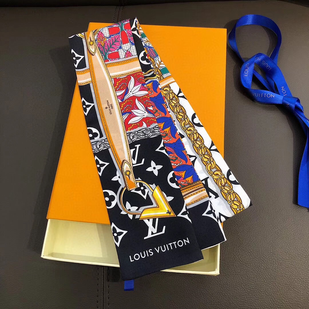 LV inspire Monogram Confidential Bandeau.