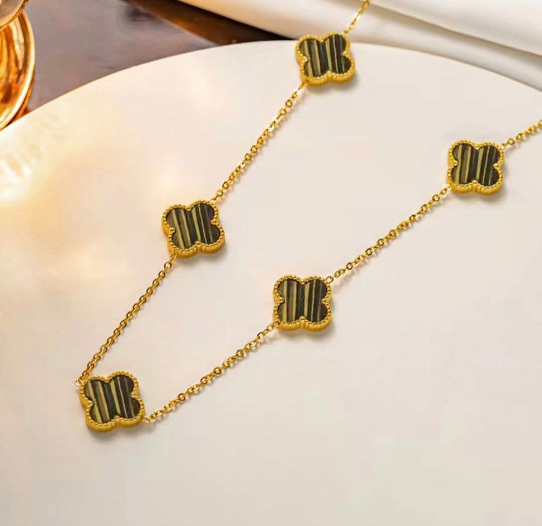 4 leaf clover Necklace