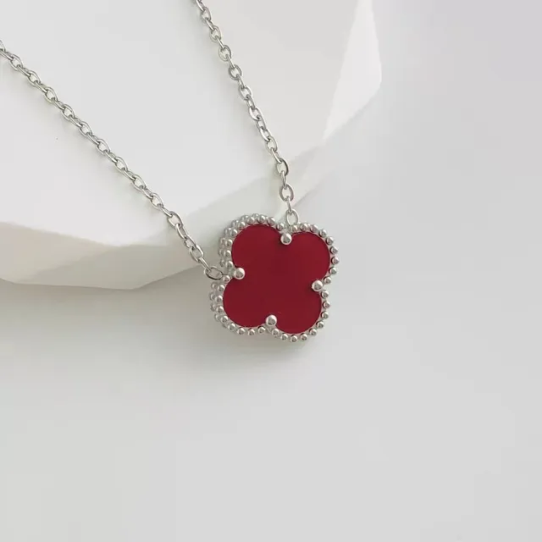 Van Cleef Inspire 15mm Silver Clover Necklace