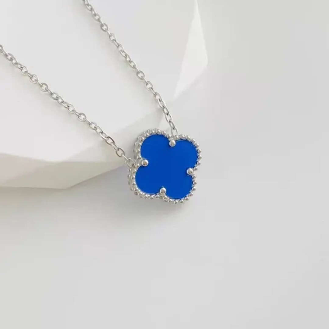 Van Cleef Inspire 15mm Silver Clover Necklace