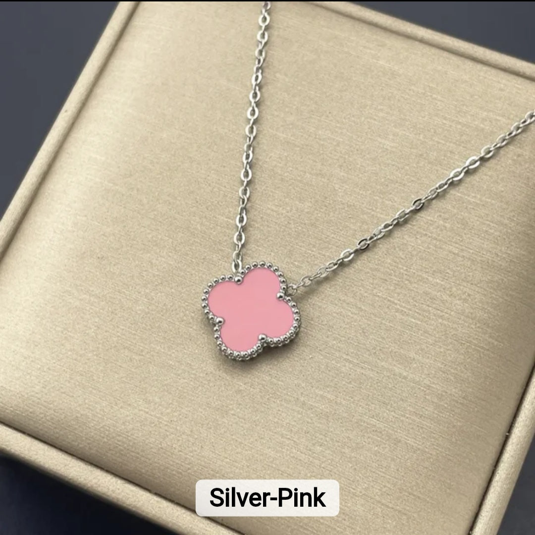 Van Cleef Inspire 15mm Silver Clover Necklace