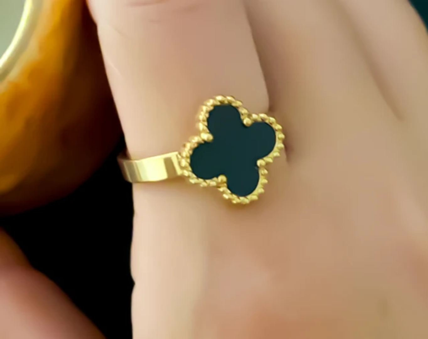 Van Cleef inspired Clover rings