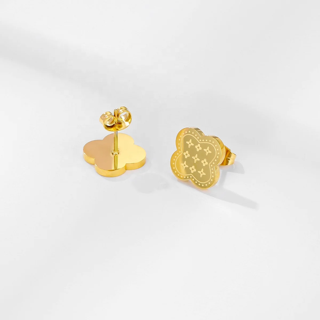 Van Cleef Inspired Stamp Clover Jewelry Collection