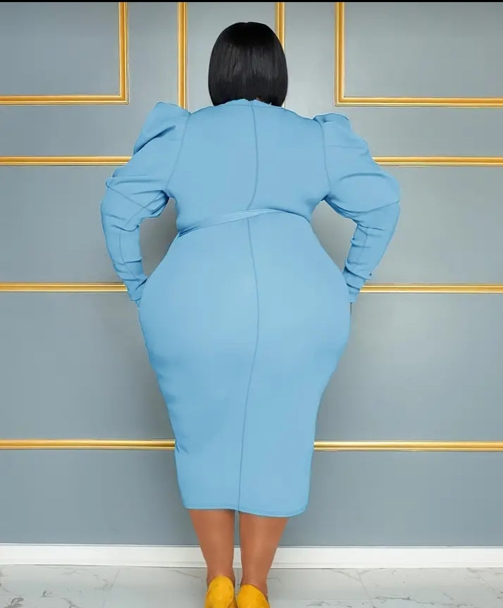 Plus size women Gigot sleeve midi dress