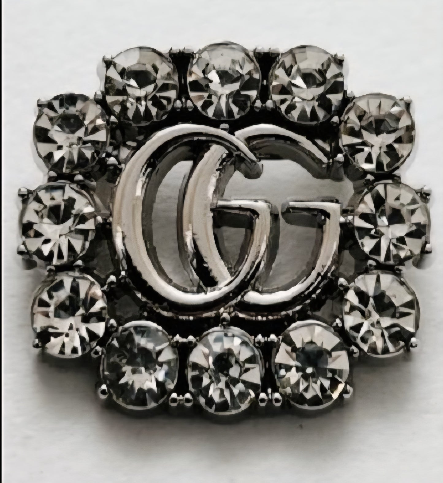 Gucci inspired round crystal brooch