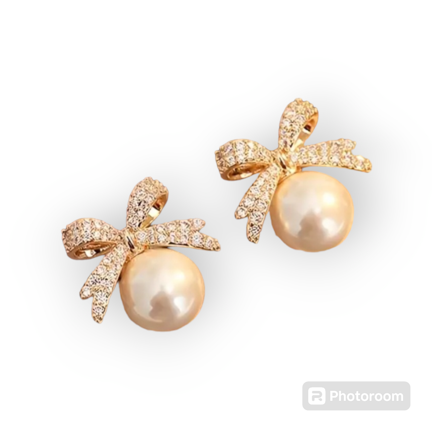 Eleqant Gold Bow Pear Stud Earrings