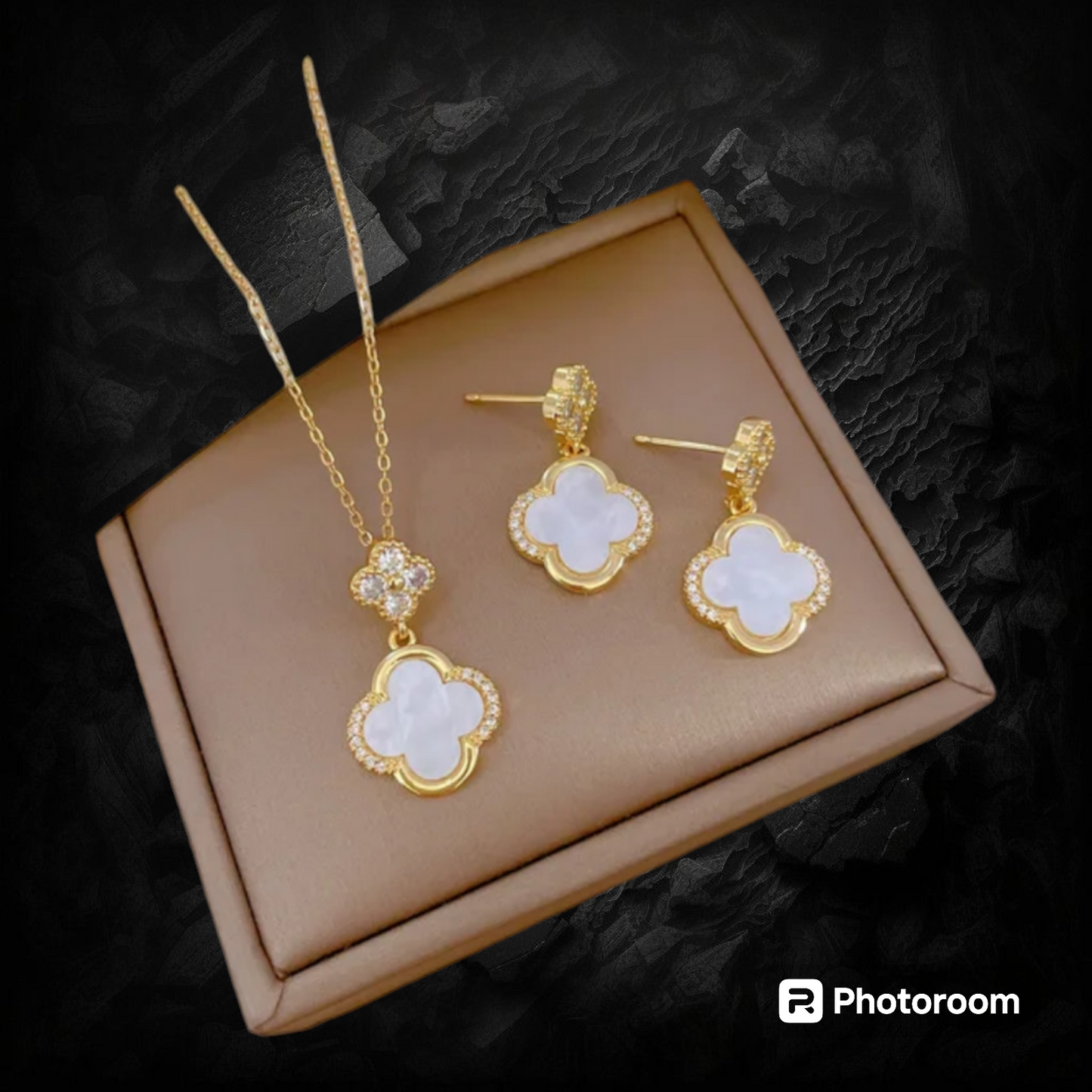 Van Cleef Designer Inspired  Zirconia Leaf Clover Necklaces