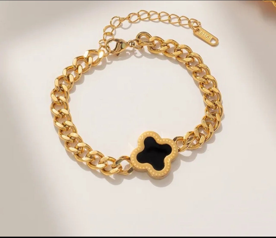 Double Sided 4leaf Clover Cuban link Chain