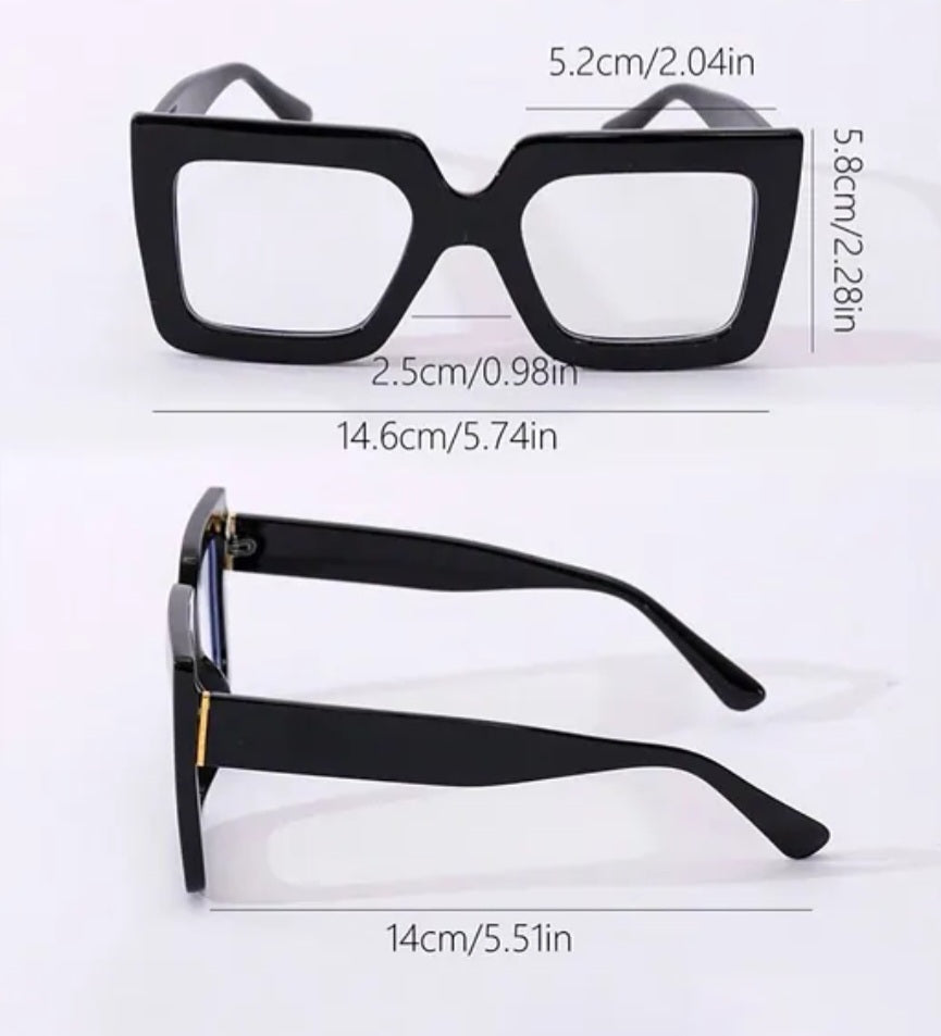 Oversized square eyewear