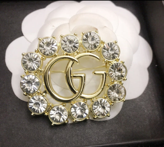 Gucci inspired round crystal brooch