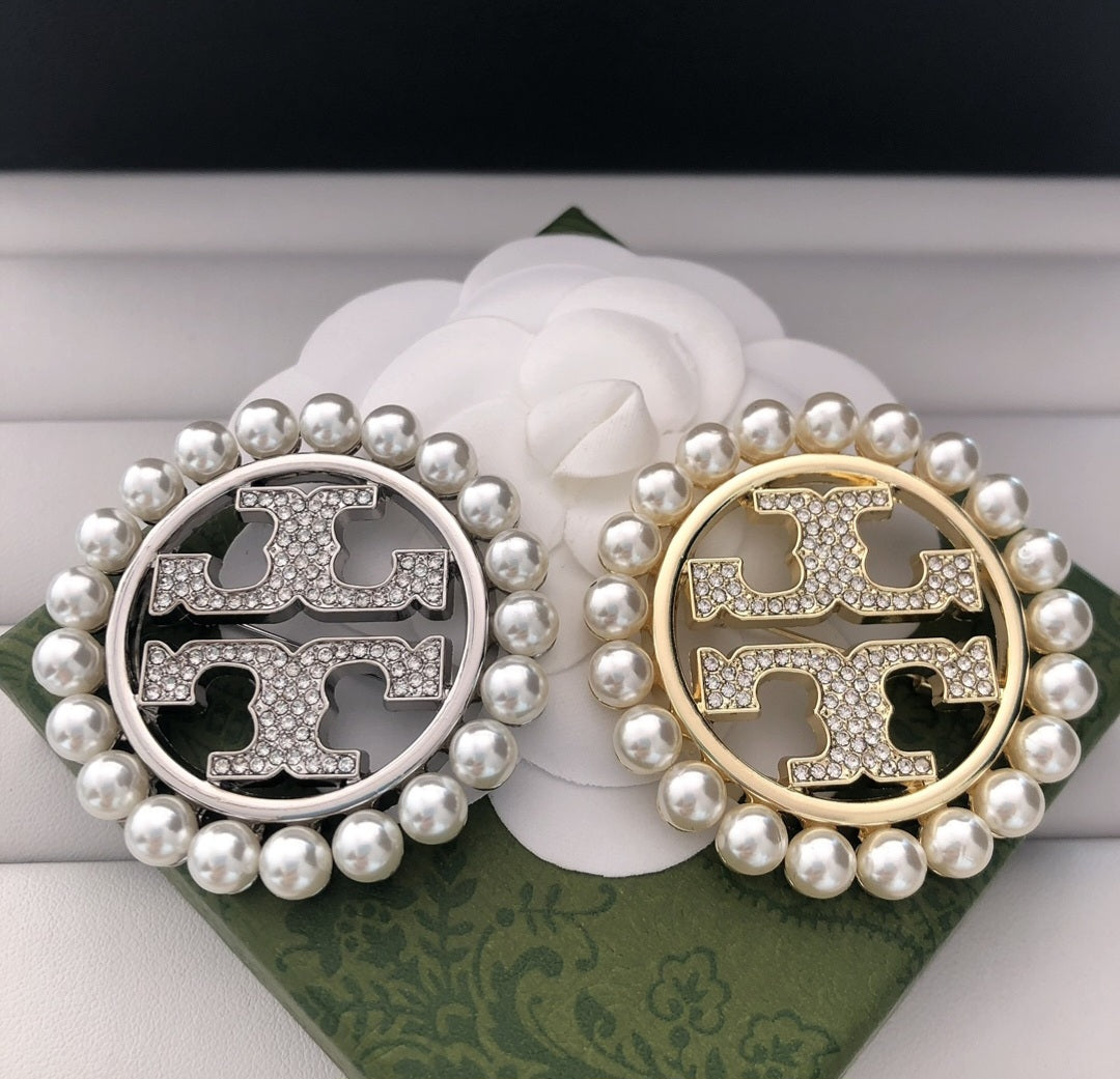 Tory Burch inspired brooch