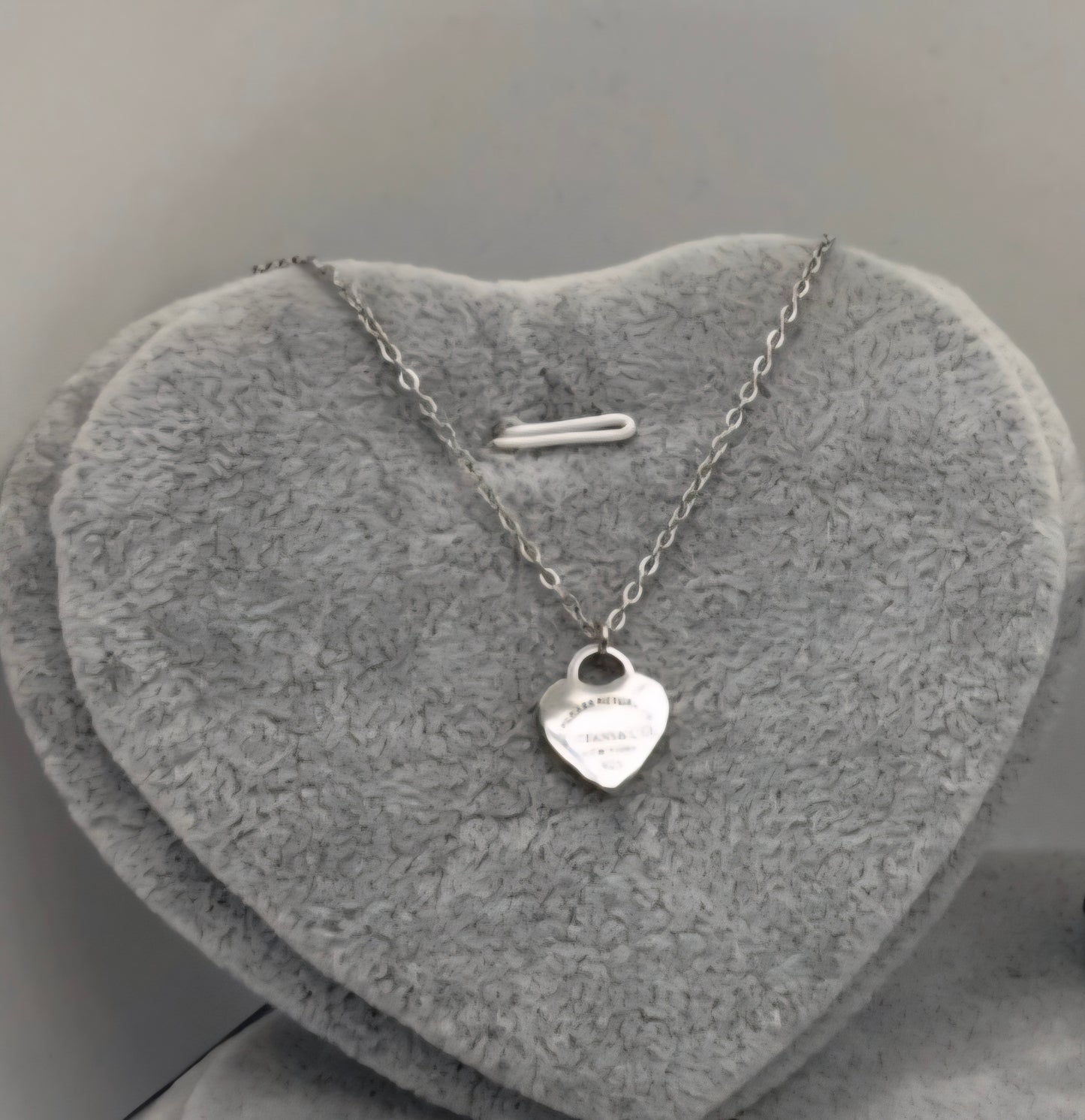 Tiffany inspired mini pendant heart necklace