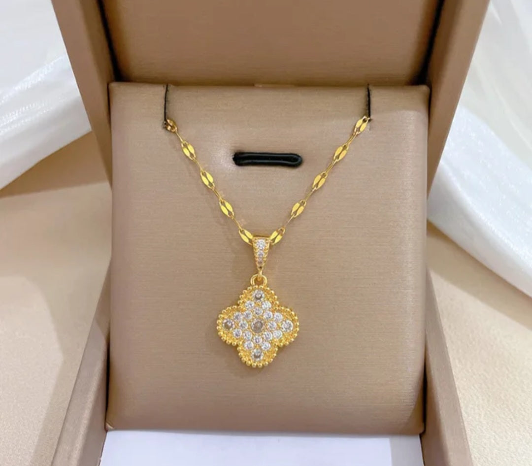 Van Cleef inspired Clover Necklace
