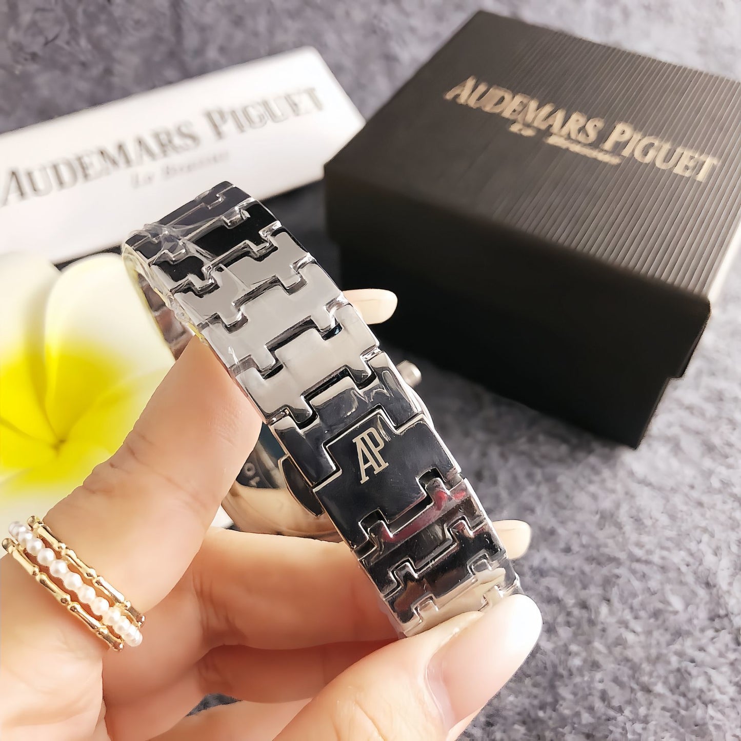 Audemars Piguet Men Inspired Watch