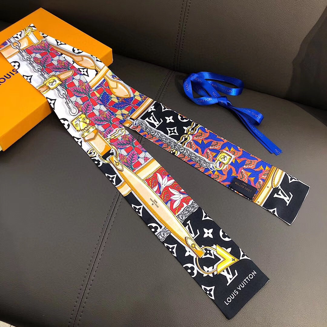 LV inspire Monogram Confidential Bandeau.