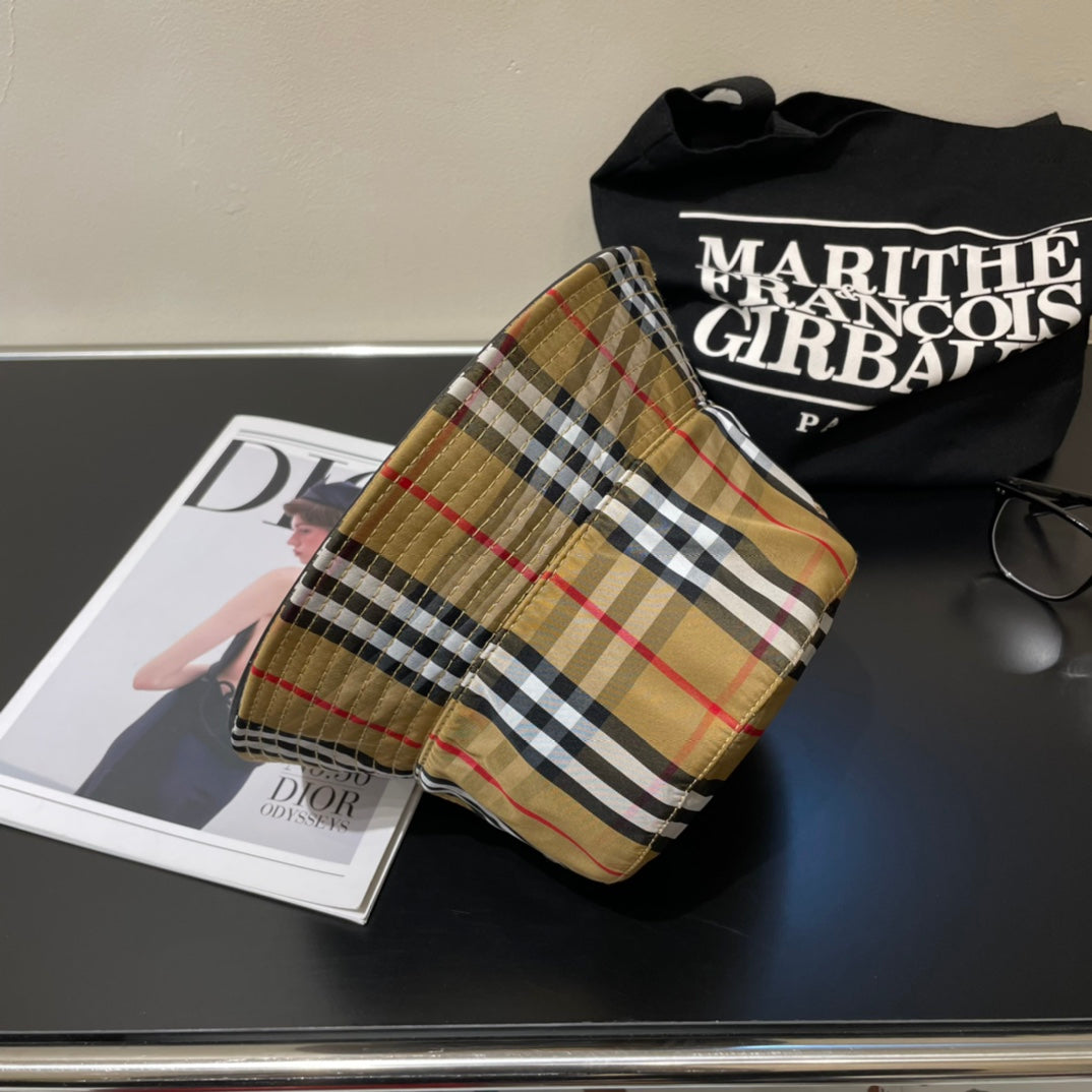 Burberry inspired plaid Bucket