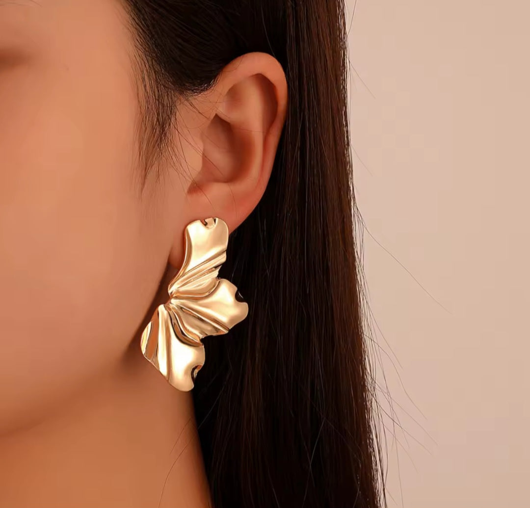 Flowers stud earrings