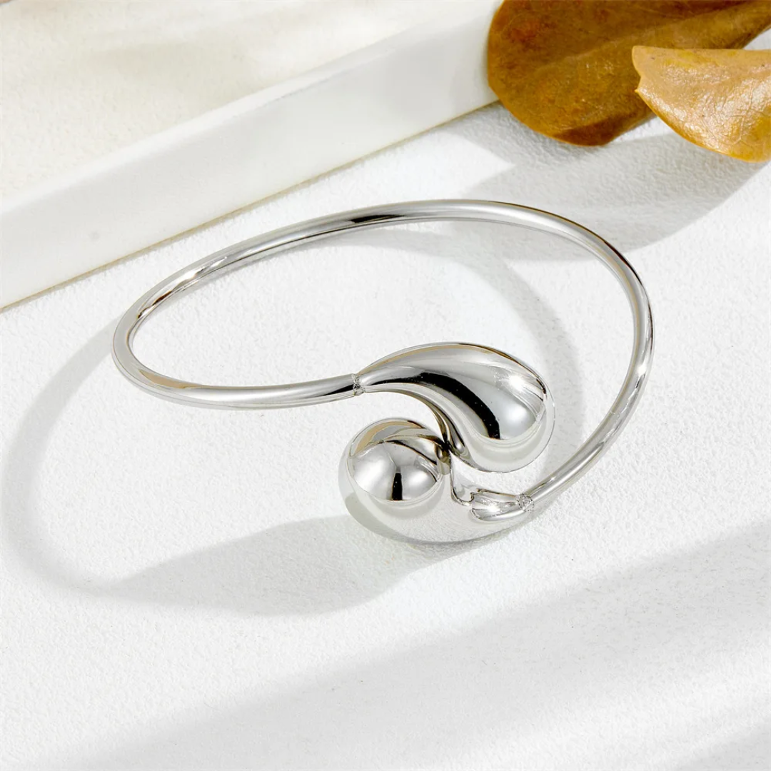 Stainless Steel Water Drop Bracelet