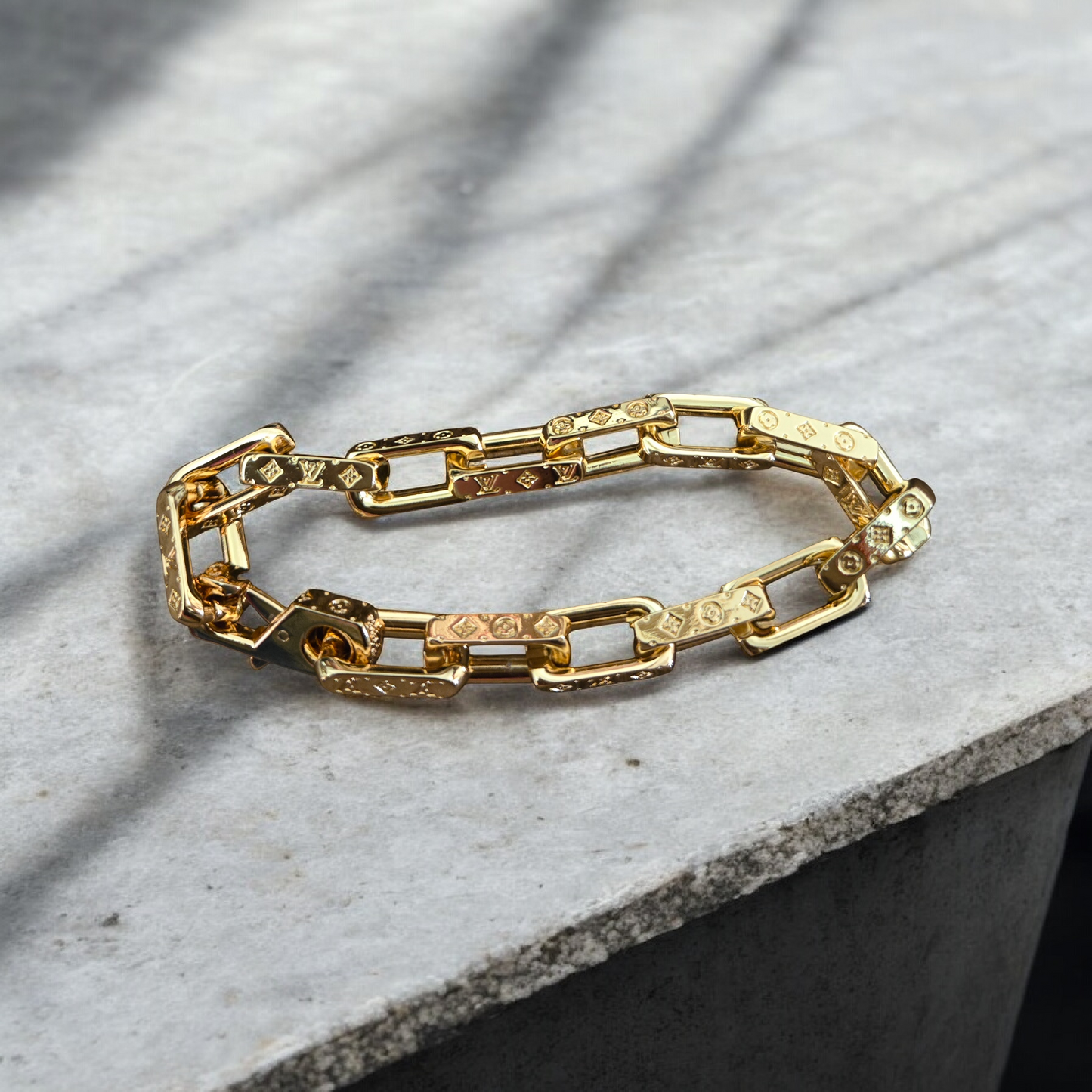 LV Designer Inspired link box chain