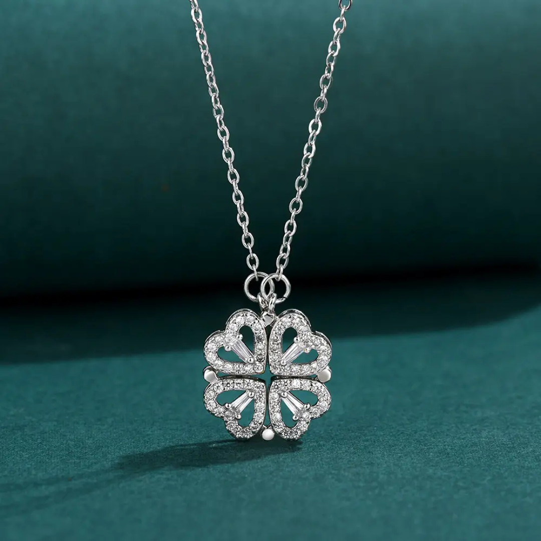 Folding Heart Clover Necklace