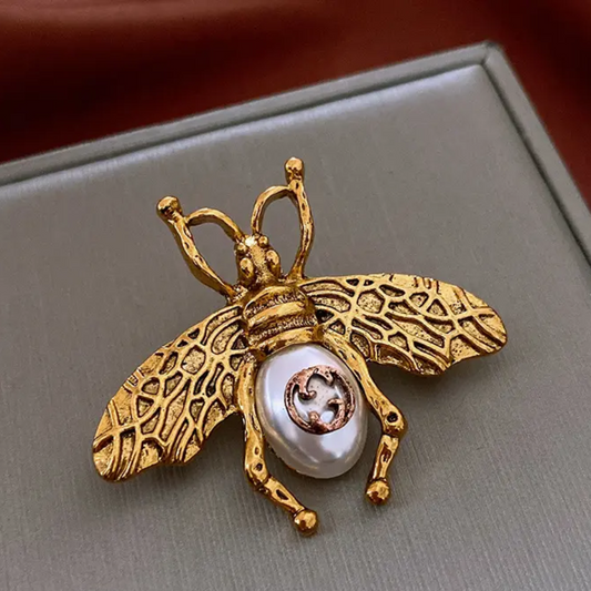 Gucci inspired vintage brooch