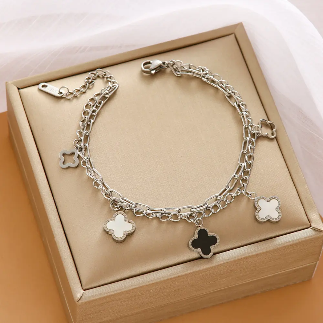 Van Cleef inspired Clover Bracelet