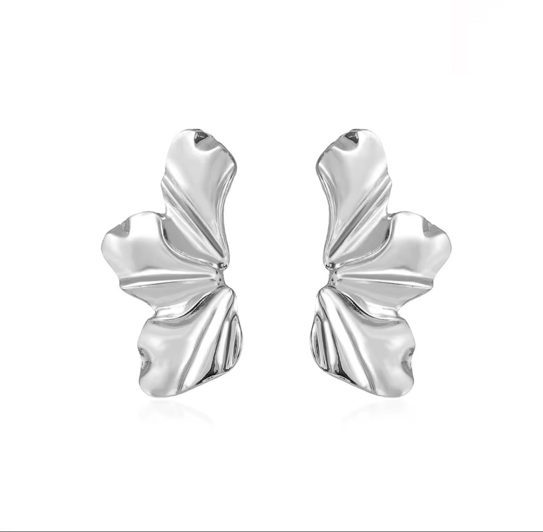 Flowers stud earrings