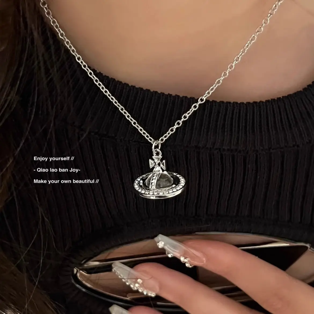Vivienne Westwood inspire necklace