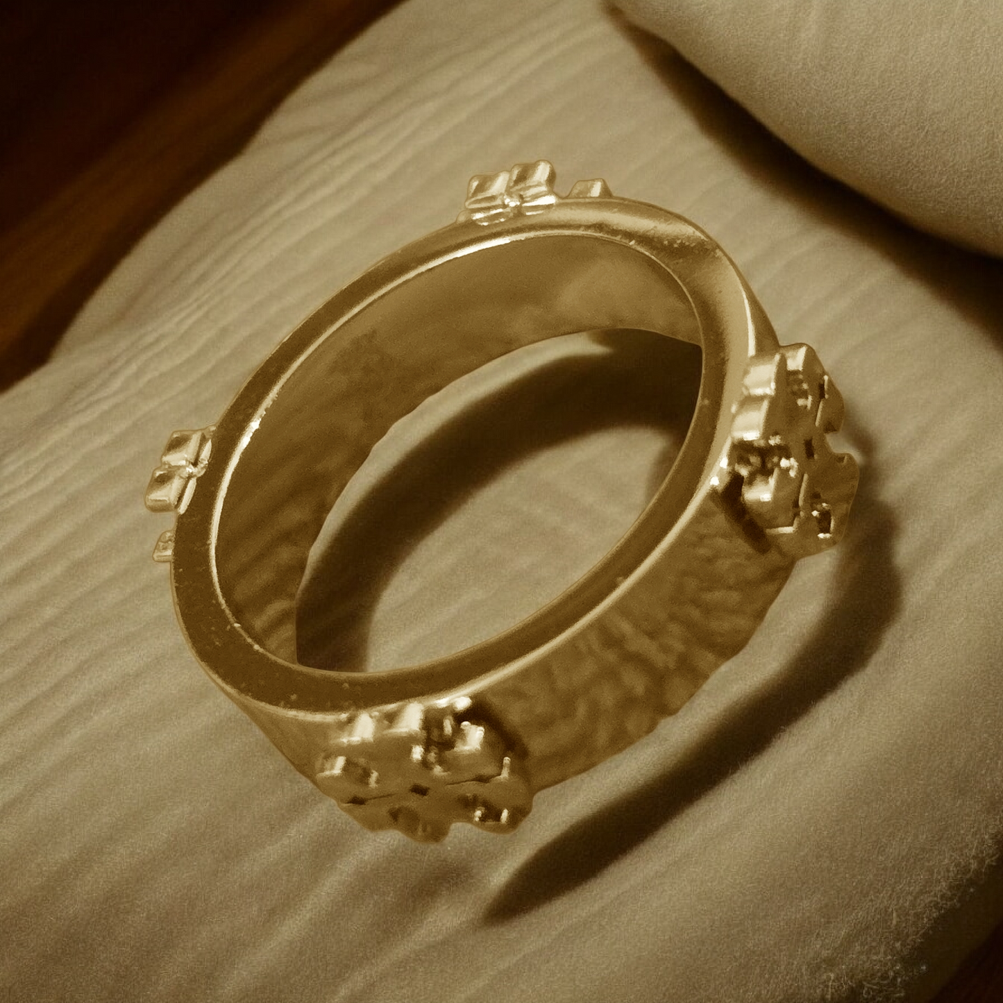 Tory Burch inspired Ring