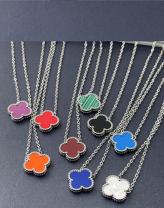 Van Cleef  Inspire 13mm Silver Clover Necklace