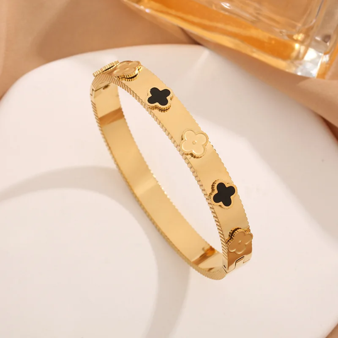 Van Cleef inspired Bangle
