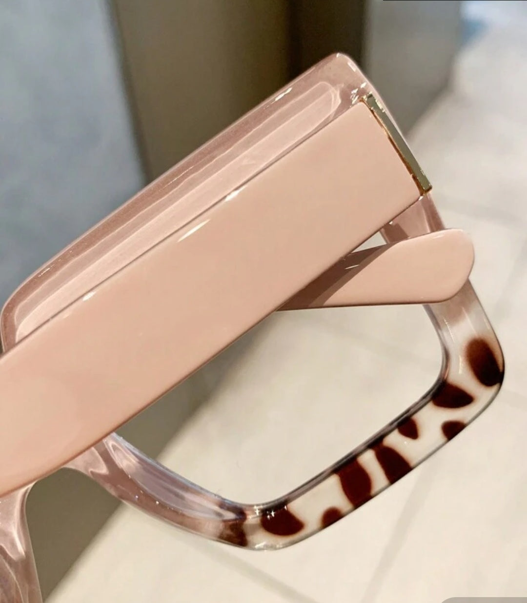 Oversized square Eyewear