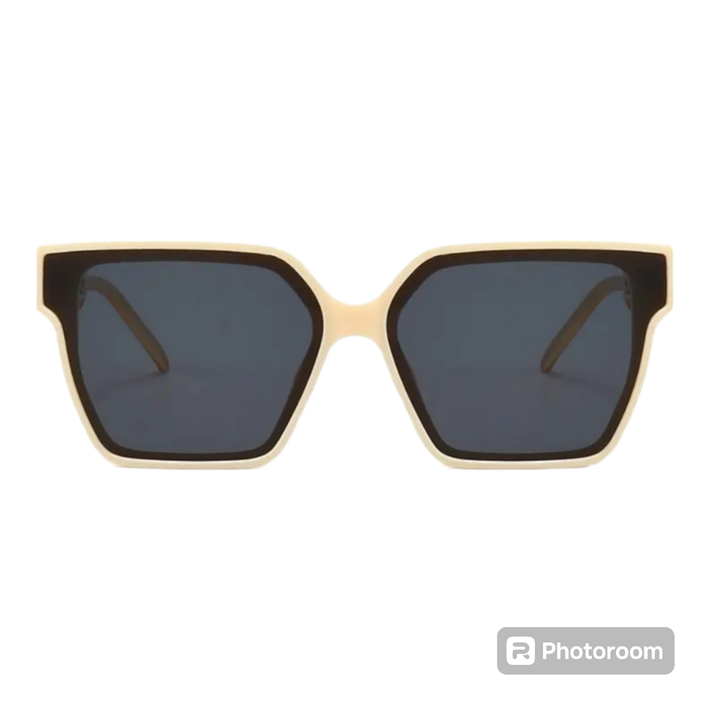 Square vintage style sunglasses
