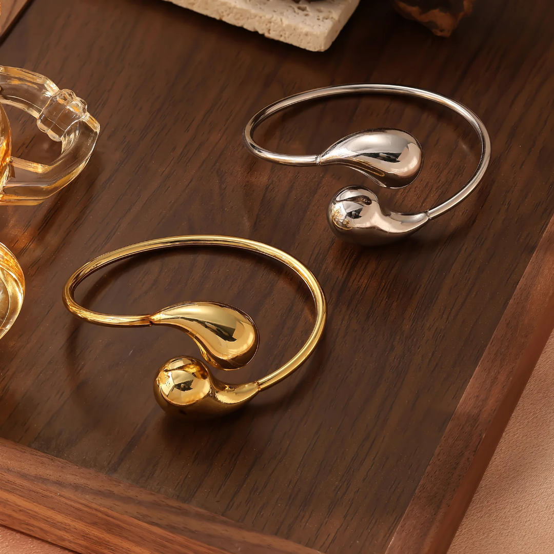 Stainless Steel Water Drop Bracelet