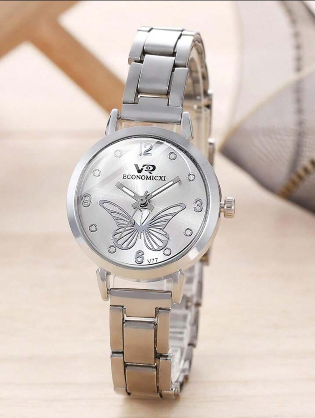 Women Silver Butterfly Quartz Watch