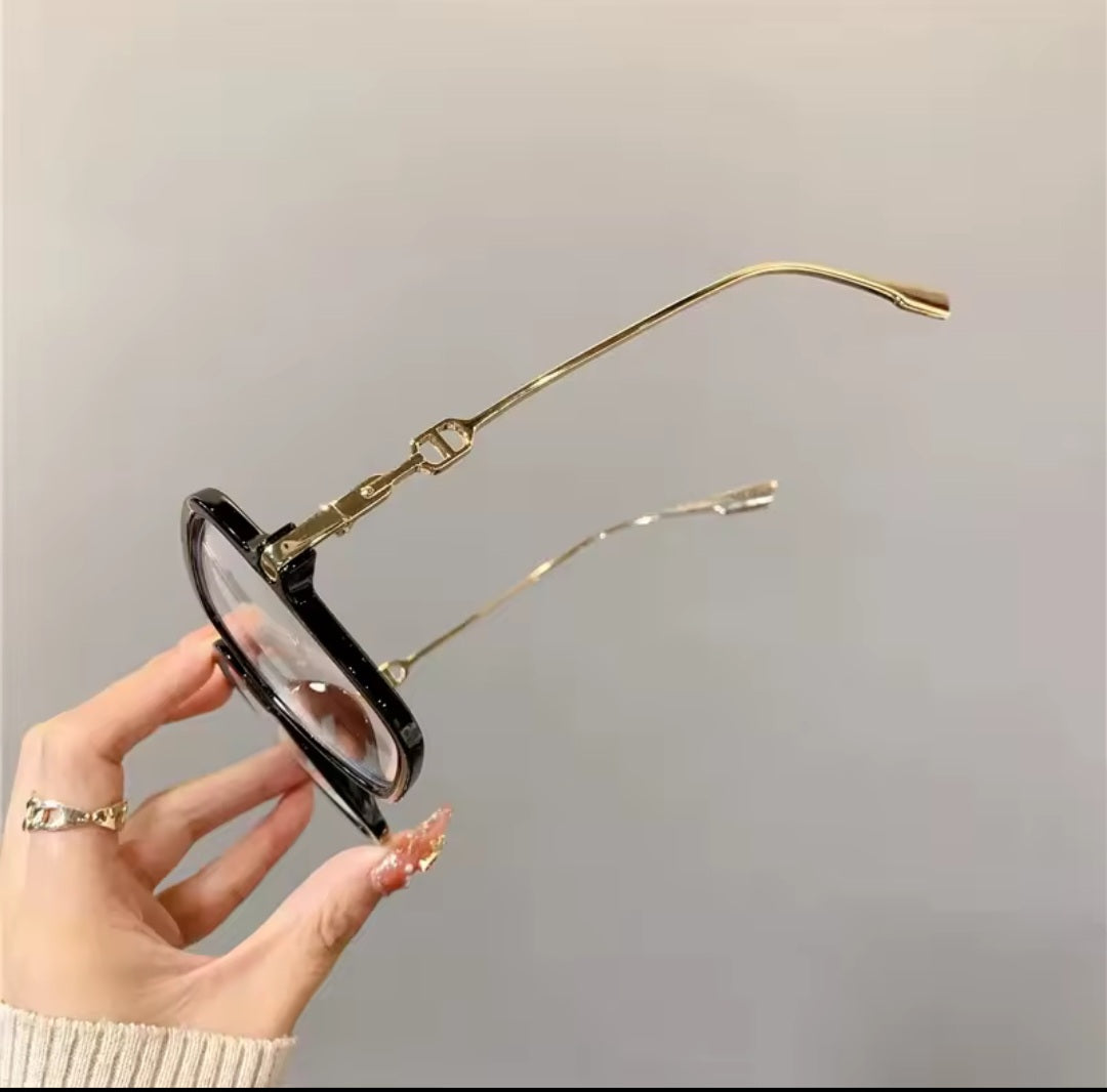 Oversized square Eyewear