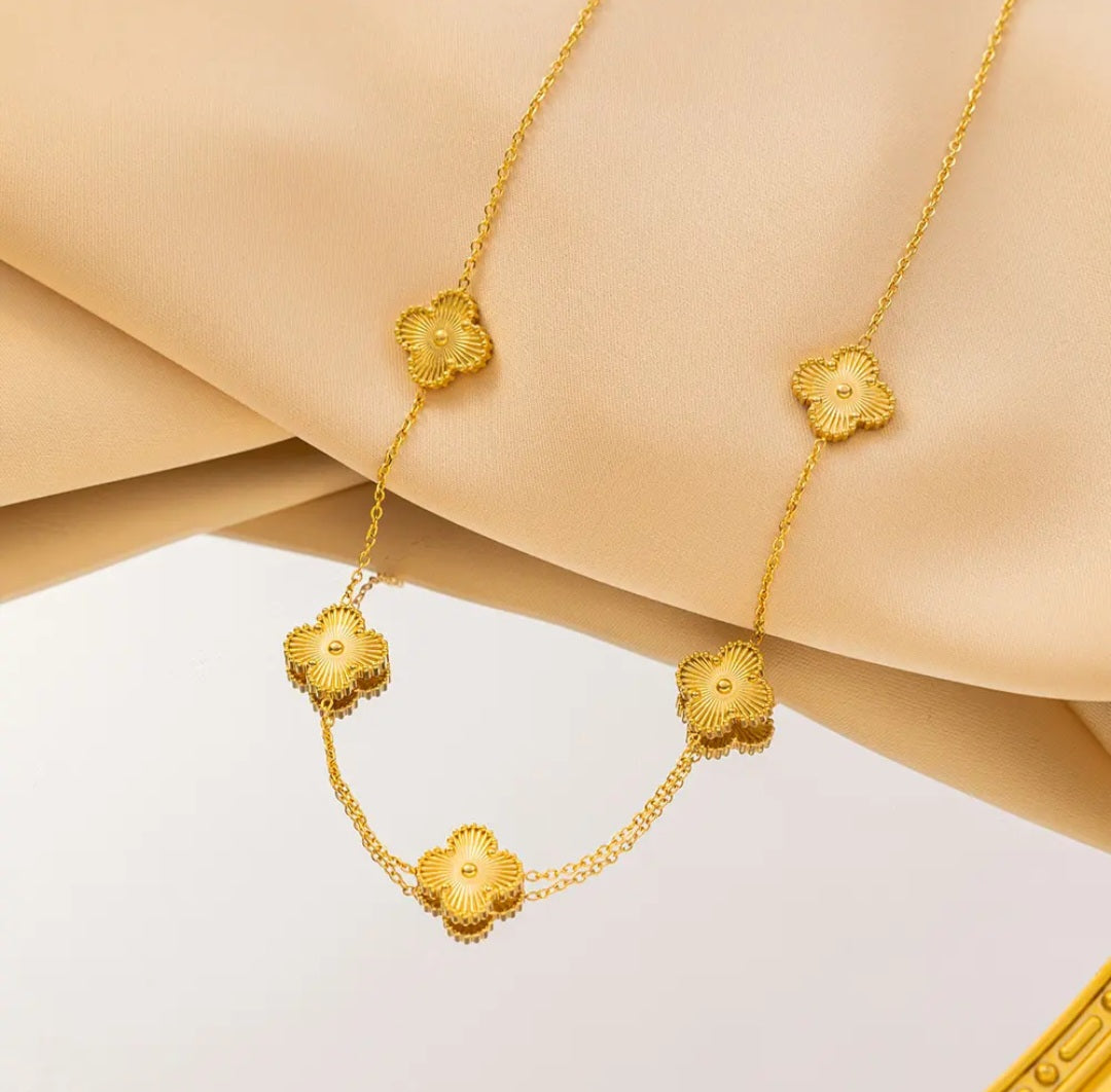 Stainless Steel Van 5 Charm 4 leaf Clover Necklace