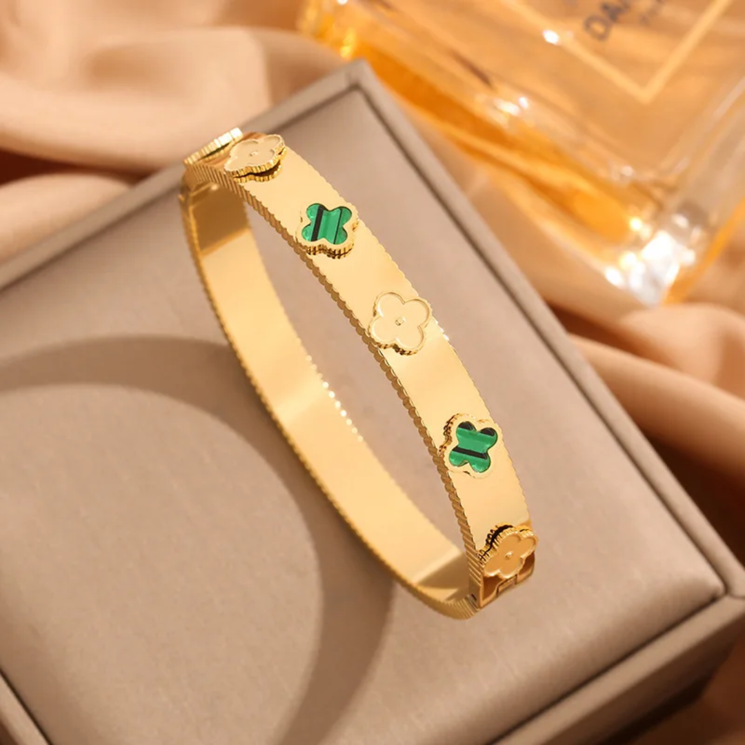 Van Cleef inspired Bangle