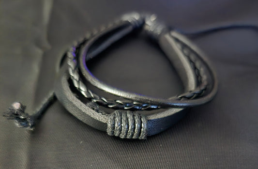 Men leather bracelet