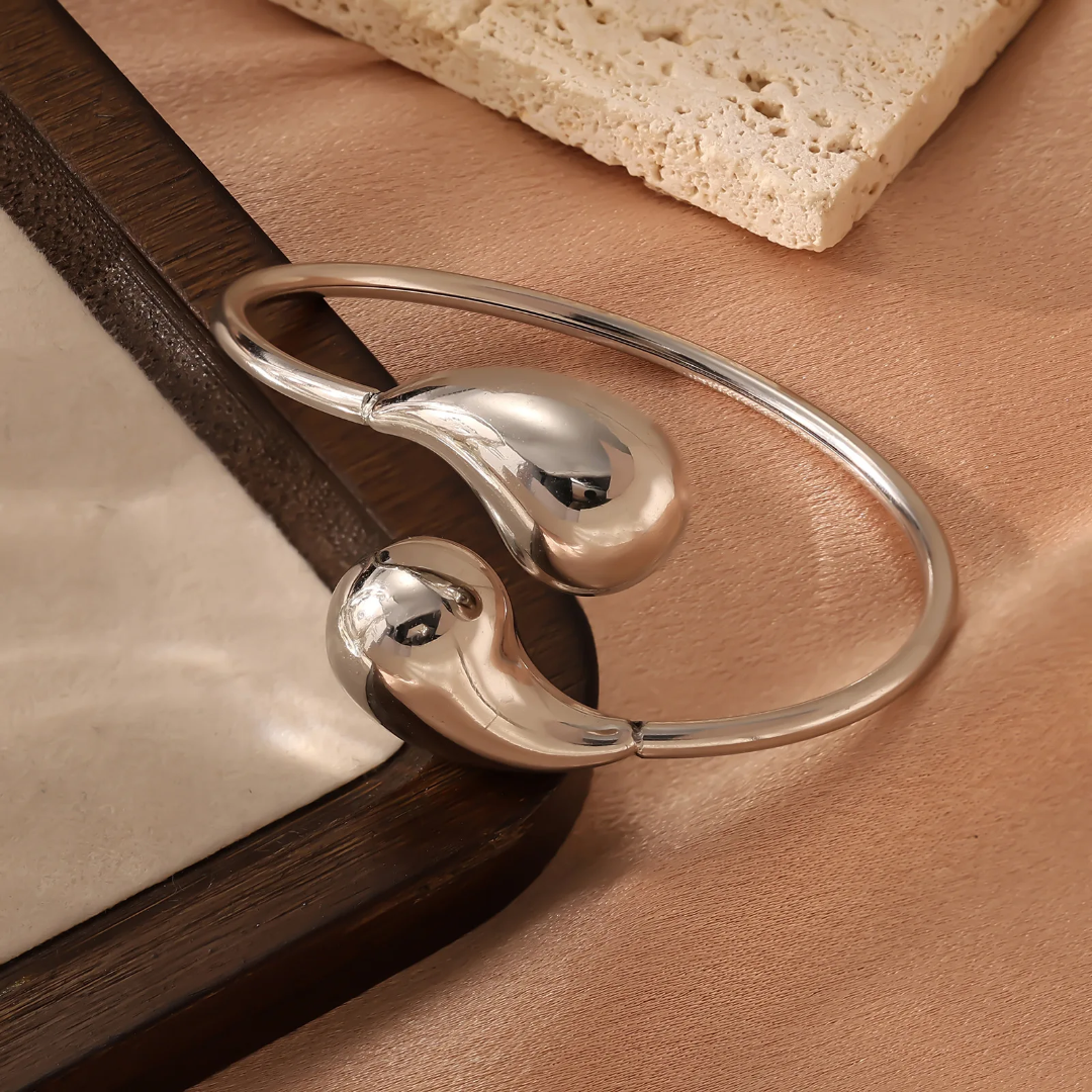 Stainless Steel Water Drop Bracelet