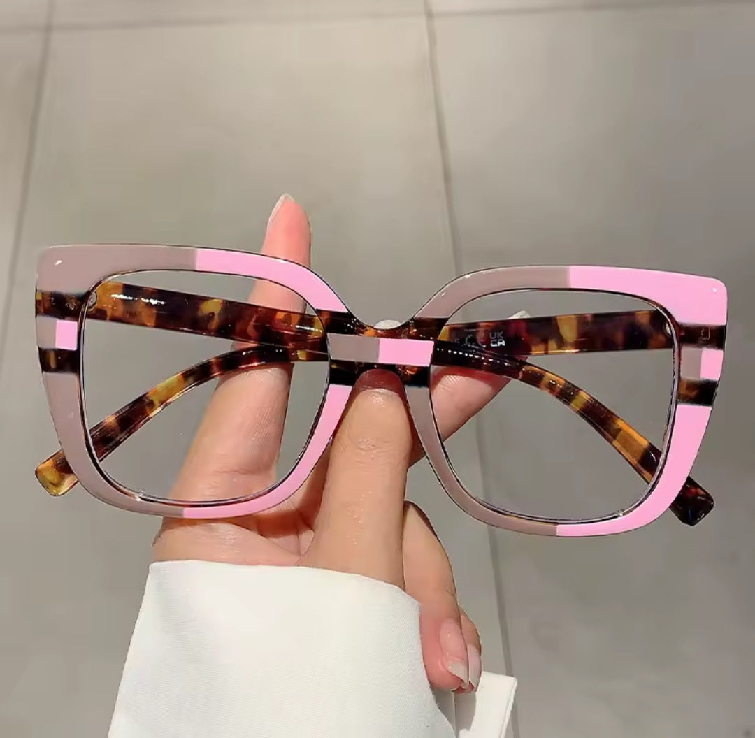 Retro Fashion Statement eyewear