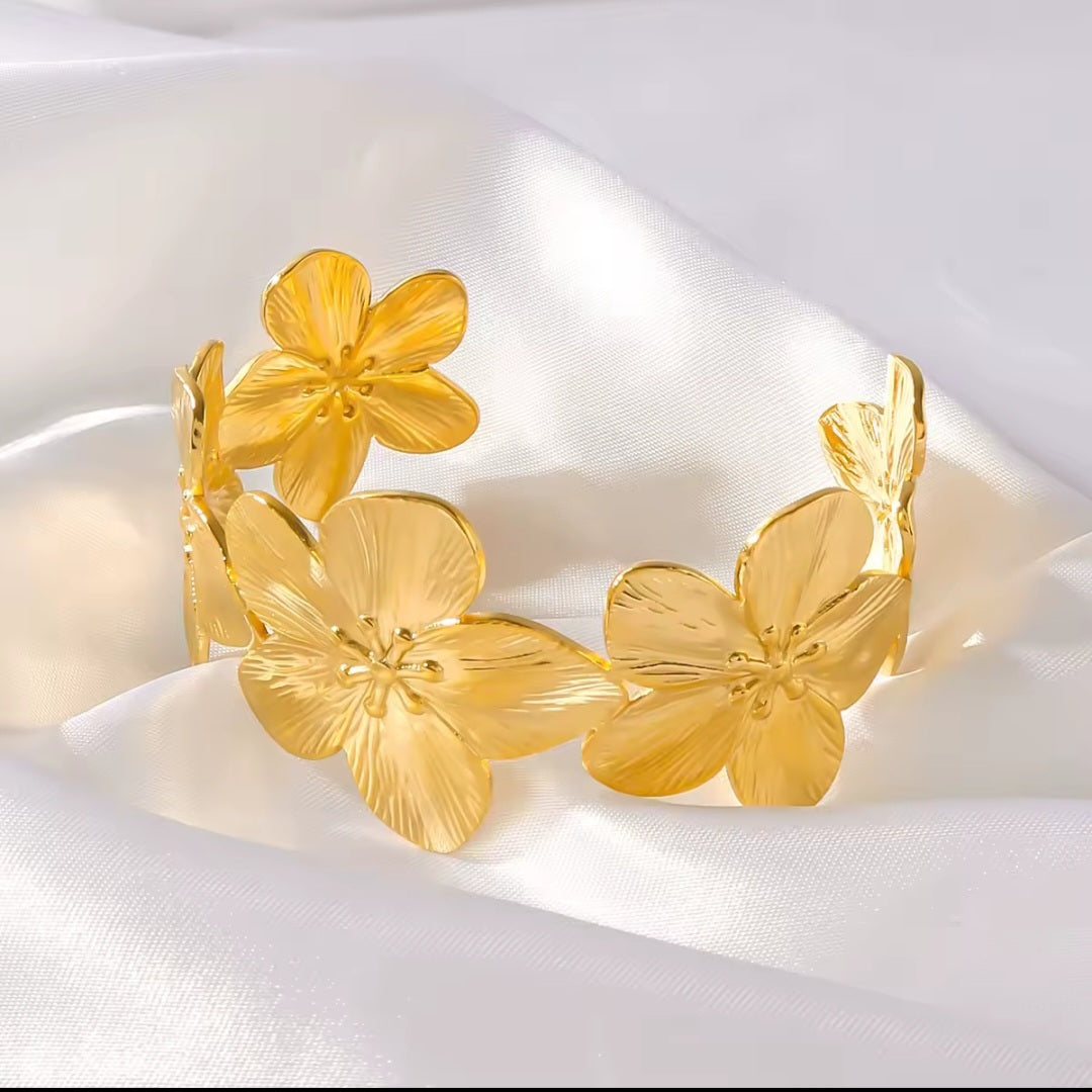 Flower wide Bangles