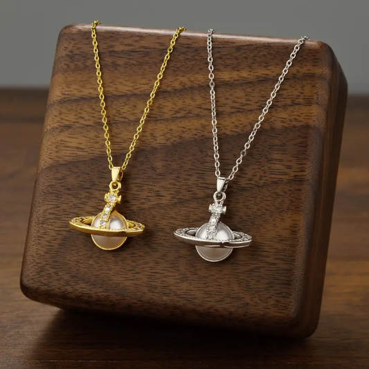 Vivienne Westwood inspire necklace