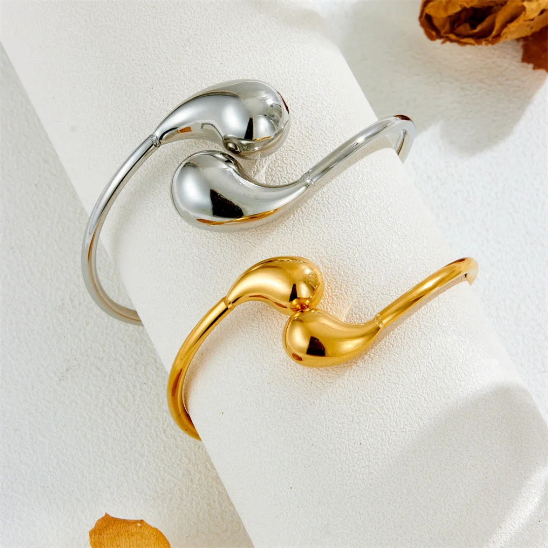 Stainless Steel Water Drop Bracelet
