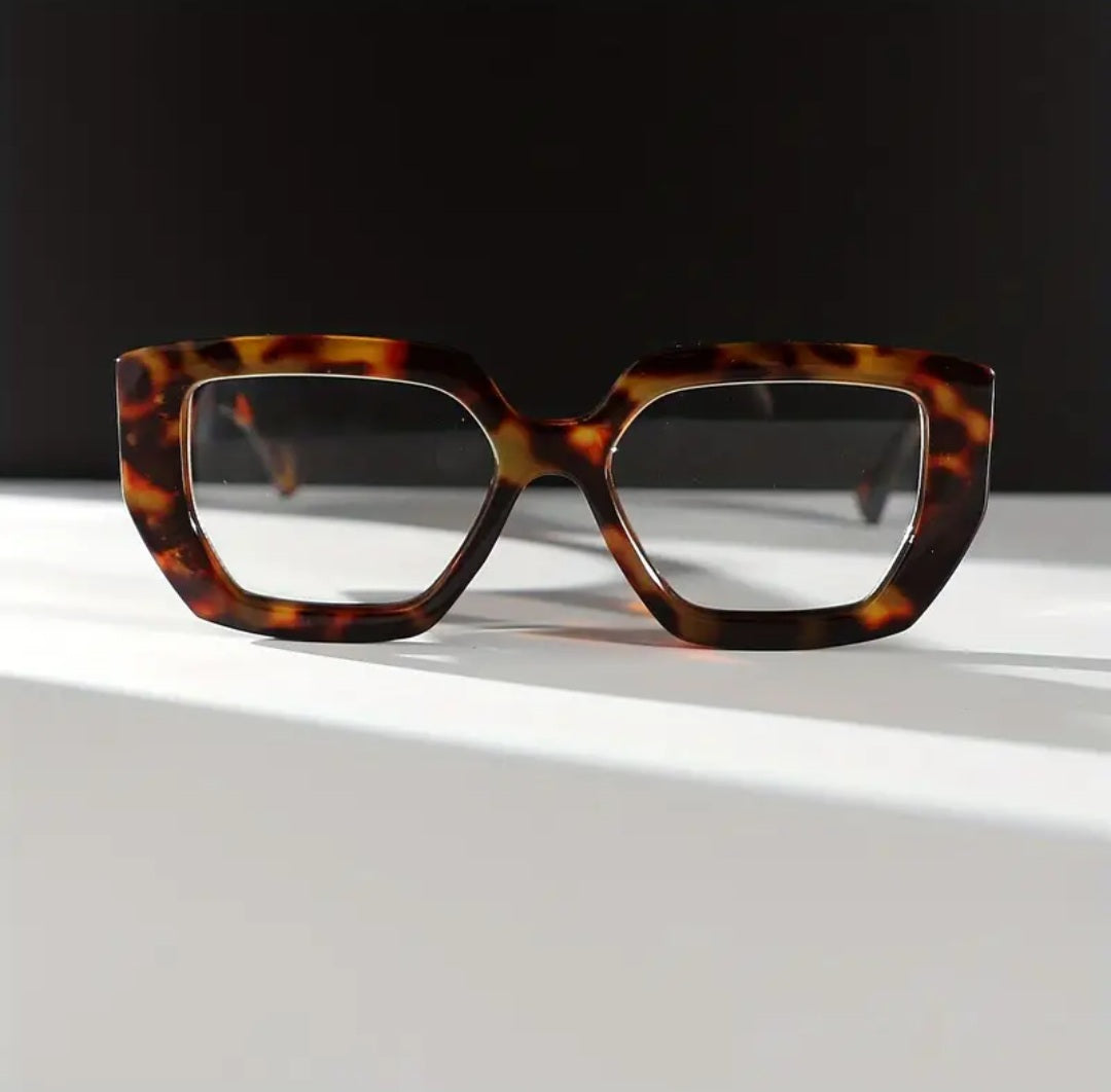 Square Cat Eye Eyewear