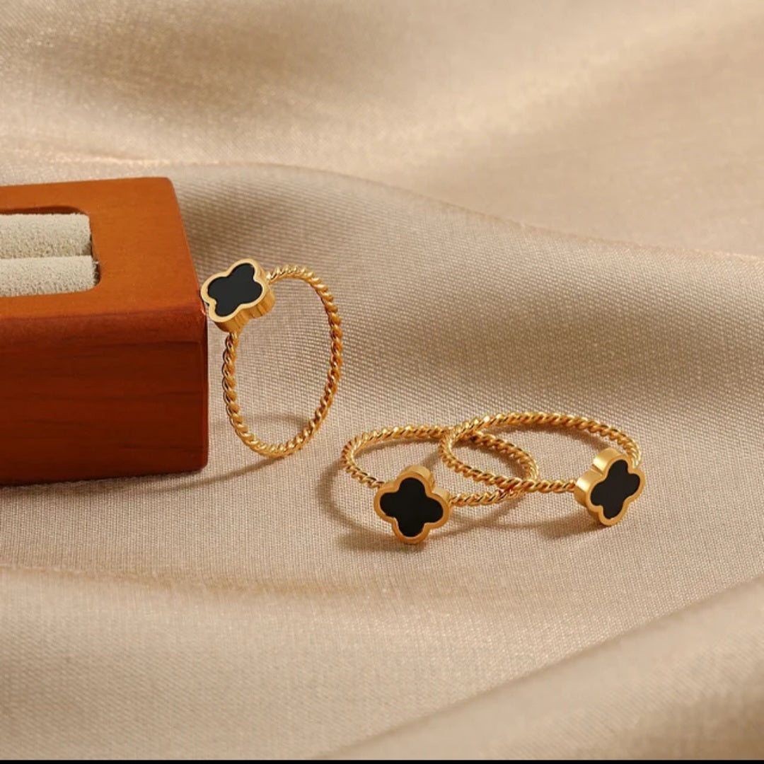 Fashion Statement Clover Rings