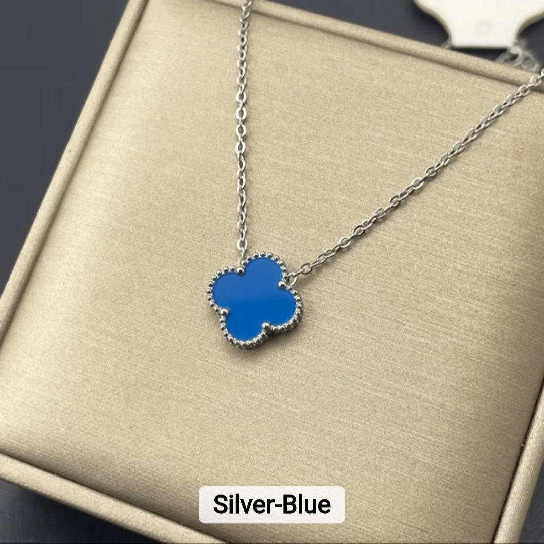 Van Cleef  Inspire 13mm Silver Clover Necklace
